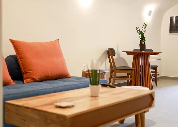 Arbarorisa Traditional * Μεσαριά