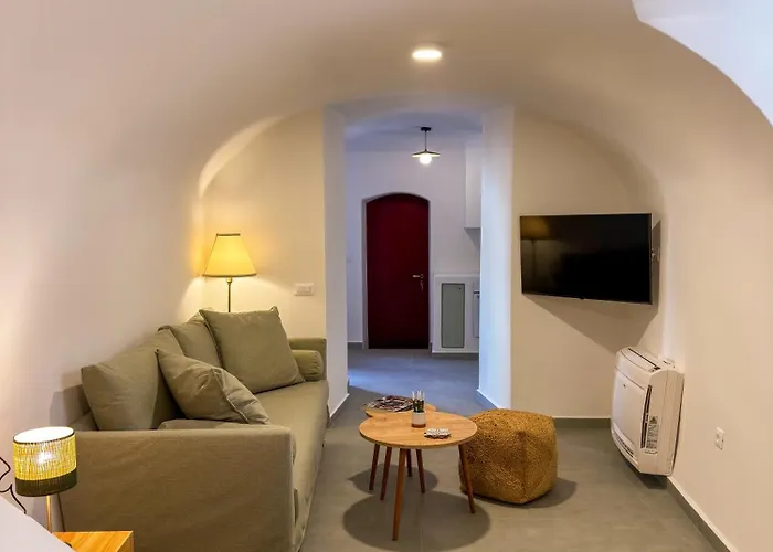 Arbarorisa Traditional *