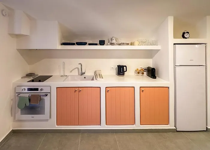 Arbarorisa Traditional Apartment Messaria (Santorini)