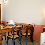 Arbarorisa Traditional * Mesariá